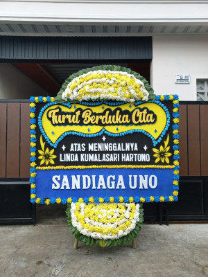 Papan Bunga Duka di Barus Utara