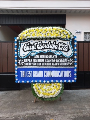 Papan Bunga Duka di Barus Utara